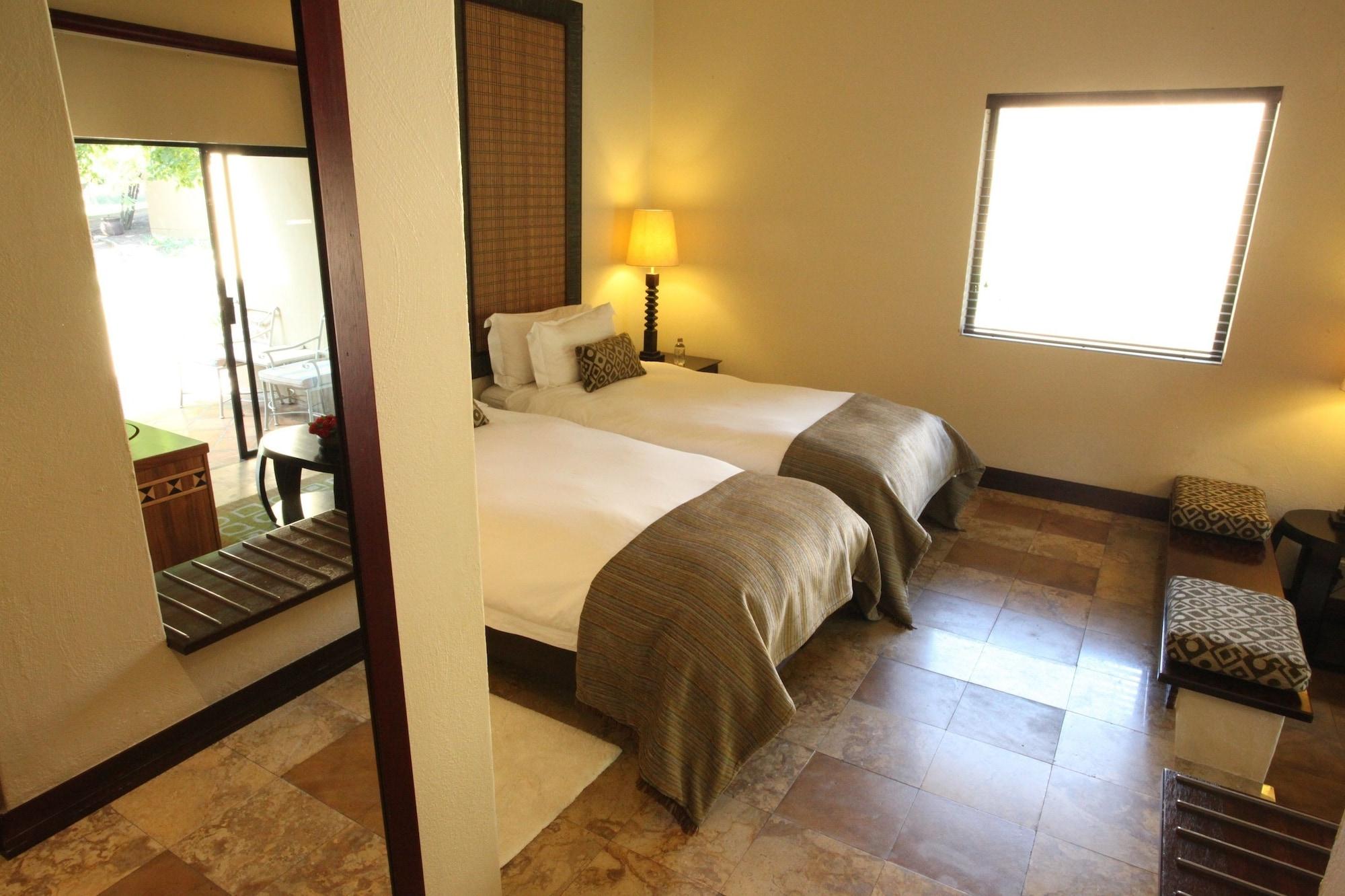 Lombardy Boutique Hotel & Conference Venue Pretoria Bagian luar foto