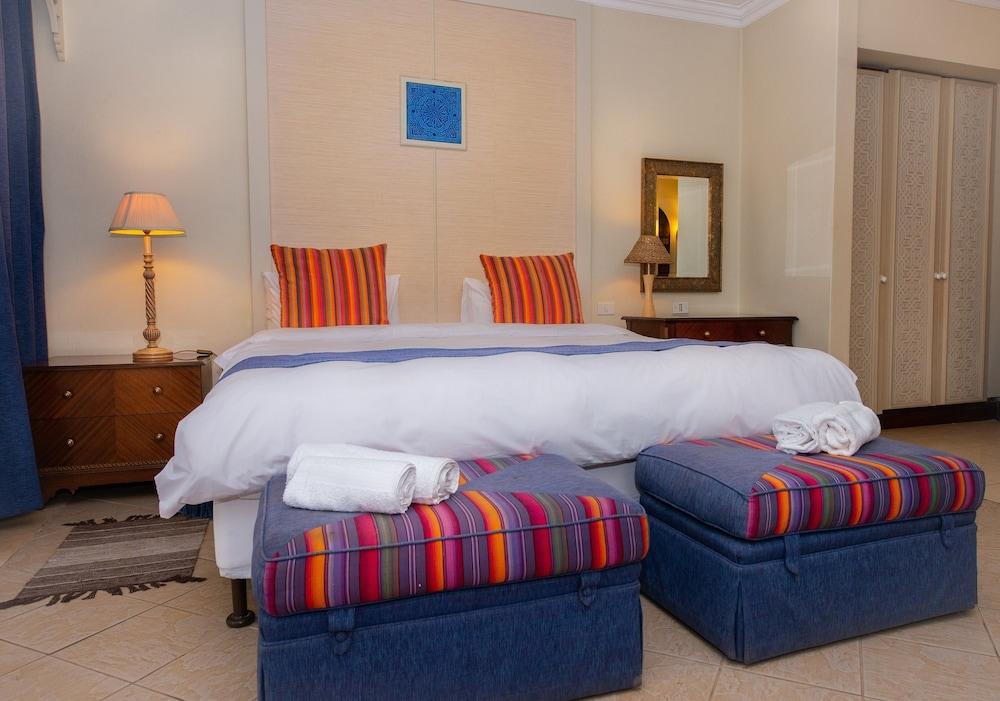 Lombardy Boutique Hotel & Conference Venue Pretoria Bagian luar foto