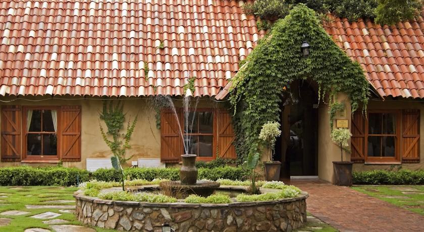 Lombardy Boutique Hotel & Conference Venue Pretoria Bagian luar foto