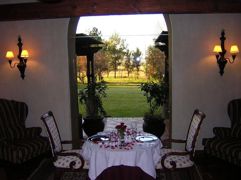 Lombardy Boutique Hotel & Conference Venue Pretoria Bagian luar foto