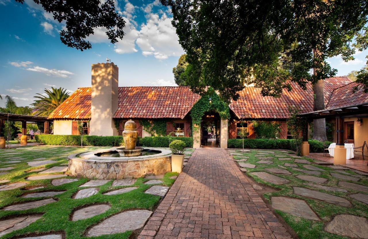 Lombardy Boutique Hotel & Conference Venue Pretoria Bagian luar foto
